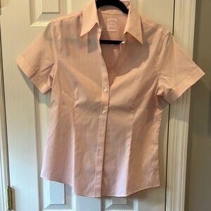 Brooks Brothers Light Pink Short Sleeve Tailored Fit Non- Iron Button-Up Shirt